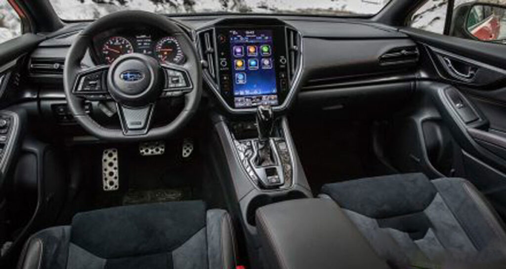 سوبارو WRX در مقایسه فونیکس Z6 GT با سوبارو WRX